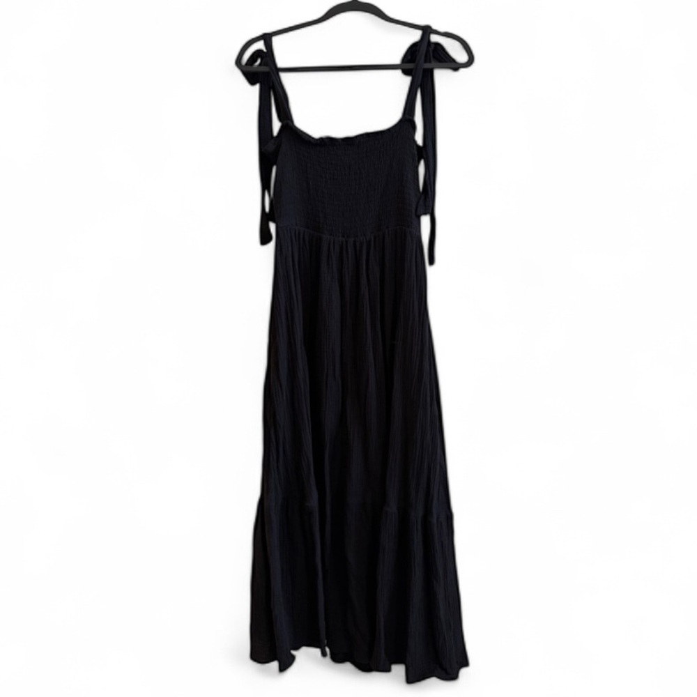 Carly Jean Los Angeles dress